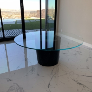 Table top with polished edge